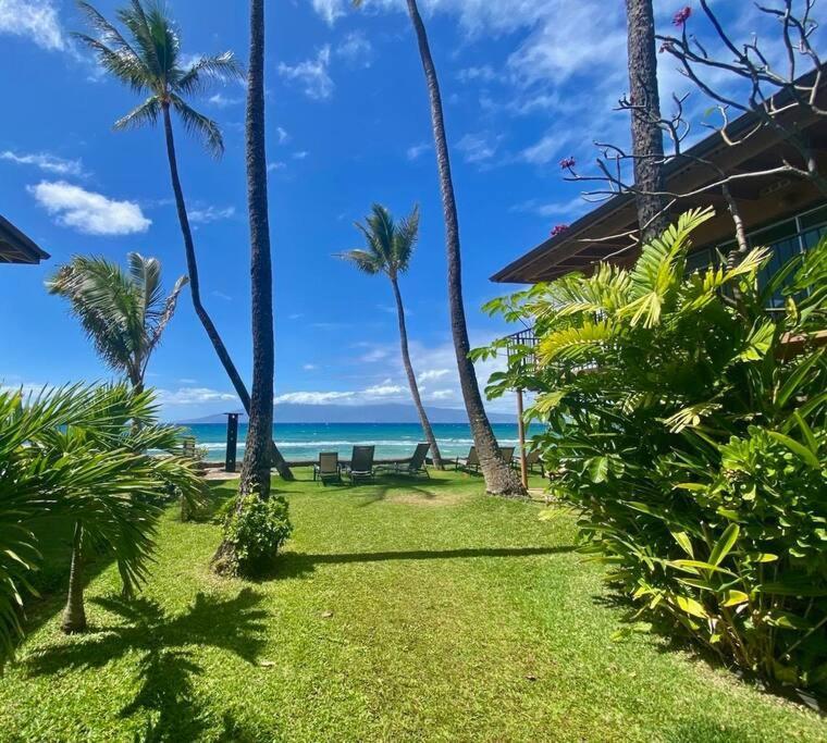 Апартаменты Oceanfront With Aircon-Hear The Waves-Amazing Views-Wifi Лахайна Экстерьер фото